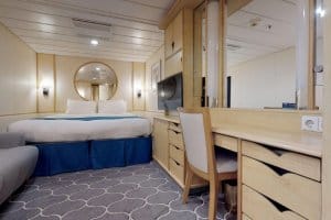 Interior sm 300