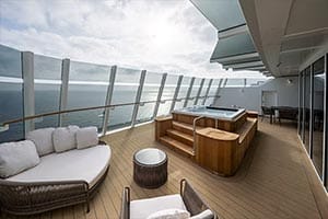 Owners Suite sm 300
