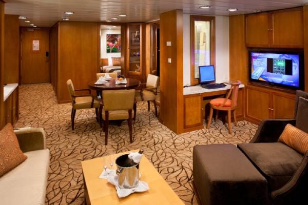 Suite Celebrity lg 600